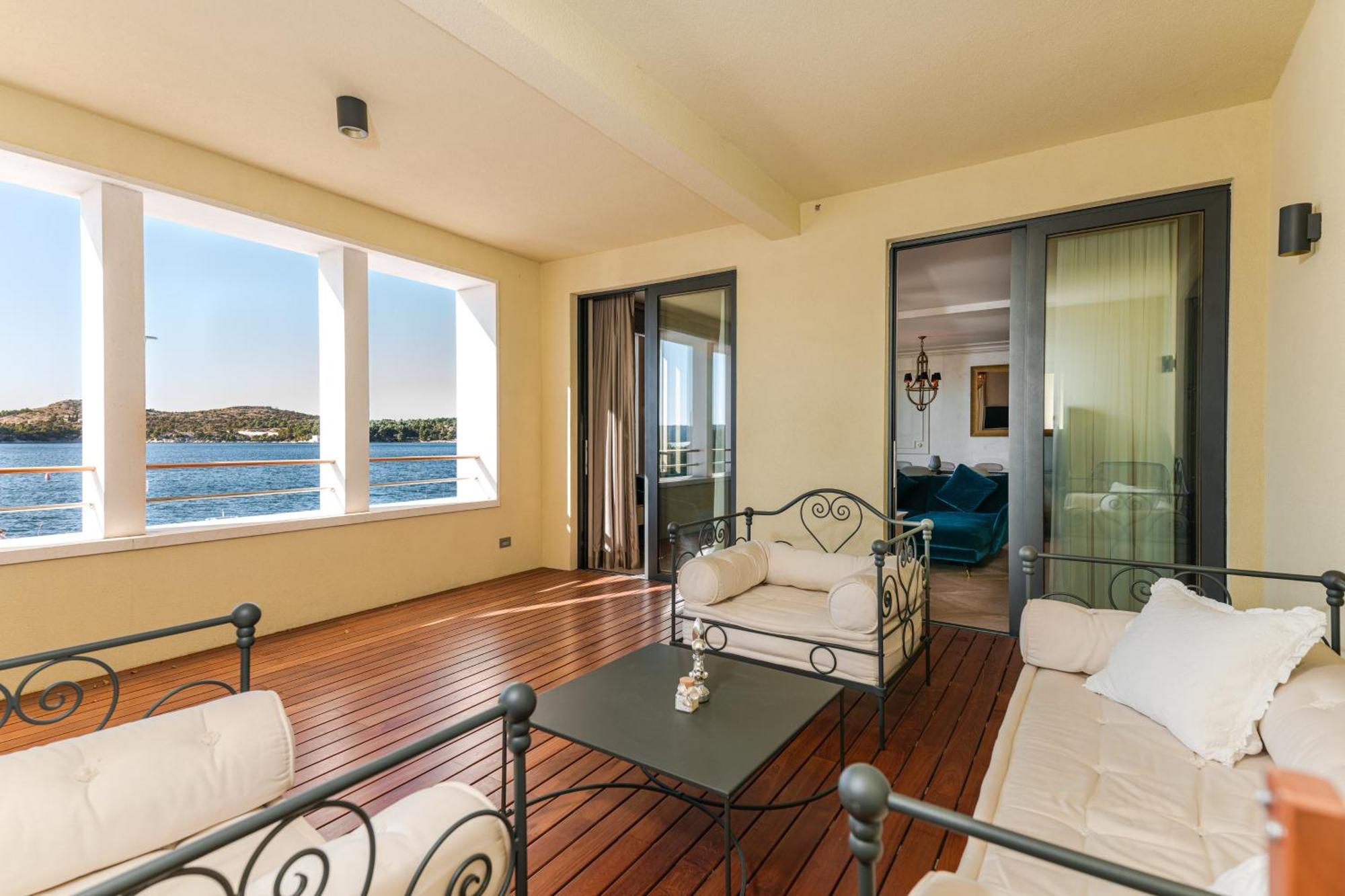 Armerun Heritage Hotel & Residences Šibenik Chambre photo